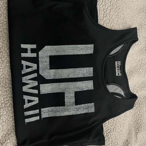 Women’s Under Armour Fitted Tank Top - Picture 2 of 5